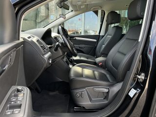VW Sharan Business+ SCR 2,0 TDI DSG/ACC/AHK/LEDER/BI-XENON/NAVI/SHZ/1.BESITZ