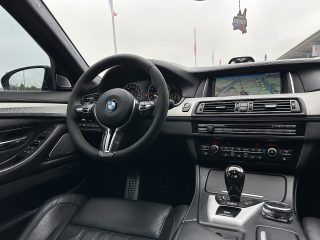 BMW M5 Competition LCI F10/AKRAPOVIC/B&O/SHD/KERAMIK/CARBON/HUD/*TRAUM-ZUSTAND*