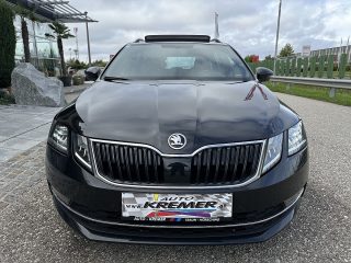 Skoda Octavia Combi 2,0 TDI Style Limited DSG/VIRTUAL-C./RFK/SHZ/PANO/AMBIENTE/ZAHNRIEMEN NEU/1.BESITZ
