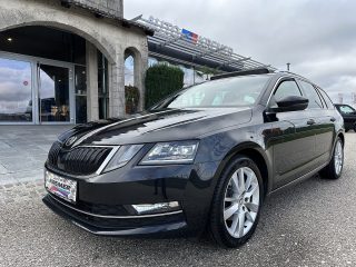 Skoda Octavia Combi 2,0 TDI Style Limited DSG/VIRTUAL-C./RFK/SHZ/PANO/AMBIENTE/ZAHNRIEMEN NEU/1.BESITZ