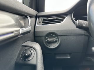 Skoda Octavia Combi 2,0 TDI Style Limited DSG/VIRTUAL-C./RFK/SHZ/PANO/AMBIENTE/ZAHNRIEMEN NEU/1.BESITZ