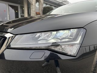 Skoda Superb Kombi 2,0 TDI Style DSG/1.BESITZ/ACC/SHA/SHZ/LED/MEMORY/AHK