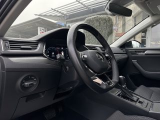 Skoda Superb Kombi 2,0 TDI Style DSG/1.BESITZ/ACC/SHA/SHZ/LED/MEMORY/AHK