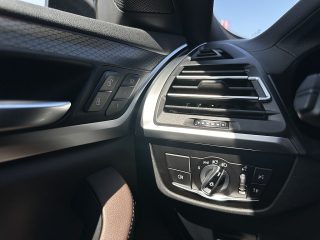 BMW X4 xDrive 30d 48 V Aut. M-PAKET/1.BESITZ/PANO/AHK/SHZ/RFK/LEDER/GESTIK/AMBIENTE/SWA