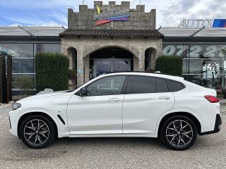 BMW X4 xDrive 30d 48 V Aut. M-PAKET/1.BESITZ/PANO/AHK/SHZ/RFK/LEDER/GESTIK/AMBIENTE/SWA