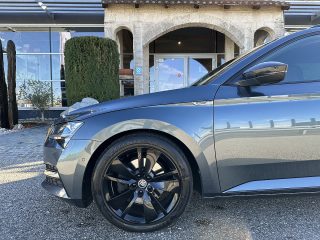 Skoda Superb Kombi 2,0 TDI Sportline DSG/RFK/SHA/ACC/TWA/SHZ/MATRIX-LED/VIRTUAL-C./1.BESITZ