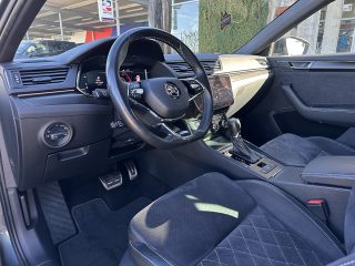 Skoda Superb Kombi 2,0 TDI Sportline DSG/RFK/SHA/ACC/TWA/SHZ/MATRIX-LED/VIRTUAL-C./1.BESITZ