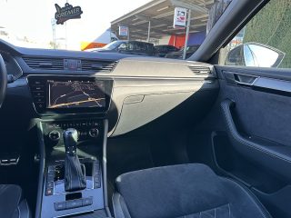 Skoda Superb Kombi 2,0 TDI Sportline DSG/RFK/SHA/ACC/TWA/SHZ/MATRIX-LED/VIRTUAL-C./1.BESITZ