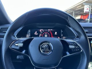 Skoda Superb Kombi 2,0 TDI Sportline DSG/RFK/SHA/ACC/TWA/SHZ/MATRIX-LED/VIRTUAL-C./1.BESITZ