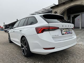 Skoda Octavia Combi 2,0 TDI 4x4 Style DSG/SPORTSITZE/RFK/PANO/MATRIX-LED/ACC/AHK/SHA/SHZ/VIRTUAL-C.