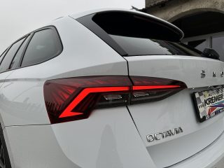 Skoda Octavia Combi 2,0 TDI 4x4 Style DSG/SPORTSITZE/RFK/PANO/MATRIX-LED/ACC/AHK/SHA/SHZ/VIRTUAL-C.