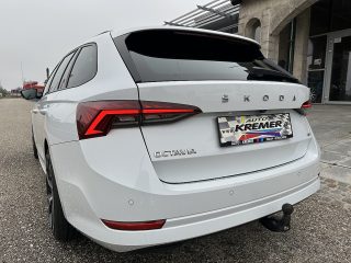 Skoda Octavia Combi 2,0 TDI 4x4 Style DSG/SPORTSITZE/RFK/PANO/MATRIX-LED/ACC/AHK/SHA/SHZ/VIRTUAL-C.