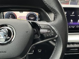 Skoda Octavia Combi 2,0 TDI 4x4 Style DSG/SPORTSITZE/RFK/PANO/MATRIX-LED/ACC/AHK/SHA/SHZ/VIRTUAL-C.