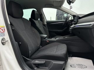 Skoda Octavia Combi 2,0 TDI Style DSG/RFK/SHZ/SHA/ACC/MATRIX-LED/AHK/VIRTUAL-C.