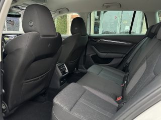 Skoda Octavia Combi 2,0 TDI Style DSG/RFK/SHZ/SHA/ACC/MATRIX-LED/AHK/VIRTUAL-C.