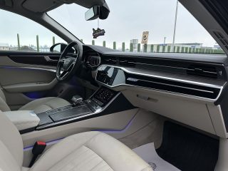 Audi A6 Avant 40 TDI quattro design S-tronic/ACC/RFK/SHZ/LED/AMBIENTE/SHA/LEDER/1.BESITZ