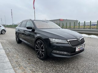 Skoda Superb Kombi 2,0 TDI Style DSG/AHK/MATRIX-LED/ACC/VIRTUAL-C./SHA/SWA/RFK/SHZ/1.BESITZ