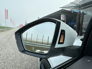 Skoda Superb Kombi 2,0 TDI Style DSG/VIRTUAL-C./ACC/RFK/SHA/SWA/TWA/AHK/PANO/MATRIX-LED/1.BESITZ