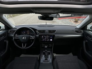 Skoda Superb Kombi 2,0 TDI Style DSG/VIRTUAL-C./ACC/RFK/SHA/SWA/TWA/AHK/PANO/MATRIX-LED/1.BESITZ