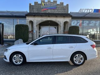 Skoda Octavia Combi 2,0 TDI Ambition DSG/SHA/AHK/RFK/AMBIENTE/SPORTSITZE/SHZ