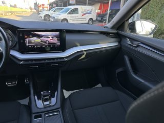 Skoda Octavia Combi 2,0 TDI Ambition DSG/SHA/AHK/RFK/AMBIENTE/SPORTSITZE/SHZ