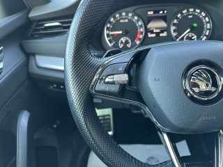 Skoda Octavia Combi 2,0 TDI Ambition DSG/SHA/AHK/RFK/AMBIENTE/SPORTSITZE/SHZ