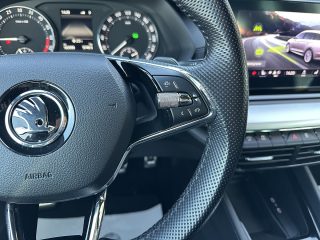 Skoda Octavia Combi 2,0 TDI Ambition DSG/SHA/AHK/RFK/AMBIENTE/SPORTSITZE/SHZ