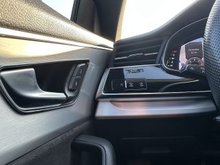 Audi Q8 50 TDI Quattro Tiptronic/*3xS-LINE*/AHK/RFK/SHZ/ACC/SHA/V.COCKPIT/22-ZOLL