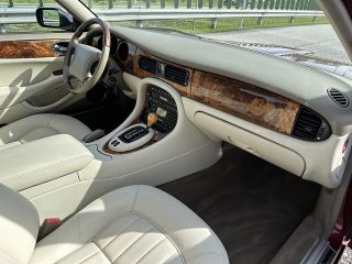 Jaguar XJ 8 3.2 Executive *V8*