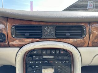 Jaguar XJ 8 3.2 Executive *V8*