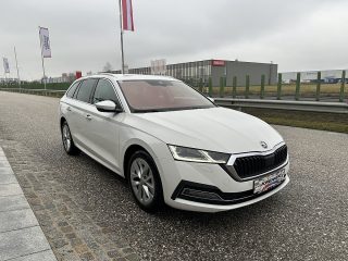Skoda Octavia Combi 2,0 TDI Premium DSG/AHK/VIRTUAL-C./SHA/RFK/CANTON/MATRIX-LED/ACC