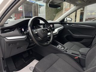 Skoda Octavia Combi 2,0 TDI Premium DSG/AHK/VIRTUAL-C./SHA/RFK/CANTON/MATRIX-LED/ACC