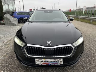 Skoda Octavia Combi 2,0 TDI Ambition/ACC/SHA/RFK/AMBIENTE/SHZ/LED/VIRTUAL-C./NAVI