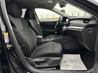 Skoda Octavia Combi 2,0 TDI Ambition/ACC/SHA/RFK/AMBIENTE/SHZ/LED/VIRTUAL-C./NAVI