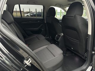 Skoda Octavia Combi 2,0 TDI Ambition/ACC/SHA/RFK/AMBIENTE/SHZ/LED/VIRTUAL-C./NAVI