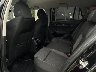 Skoda Octavia Combi 2,0 TDI Ambition/ACC/SHA/RFK/AMBIENTE/SHZ/LED/VIRTUAL-C./NAVI