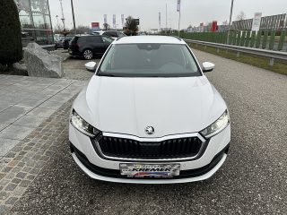 Skoda Octavia Combi 2,0 TDI Ambition/*150PS*/STHZ/RFK/ACC/SHZ/SHA/NAVI/AMBIENTE/VIRTUAL-C./1.BESITZ