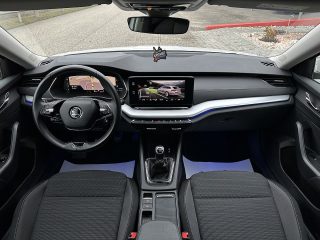 Skoda Octavia Combi 2,0 TDI Ambition/*150PS*/STHZ/RFK/ACC/SHZ/SHA/NAVI/AMBIENTE/VIRTUAL-C./1.BESITZ