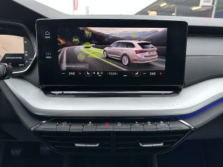 Skoda Octavia Combi 2,0 TDI Ambition/*150PS*/STHZ/RFK/ACC/SHZ/SHA/NAVI/AMBIENTE/VIRTUAL-C./1.BESITZ