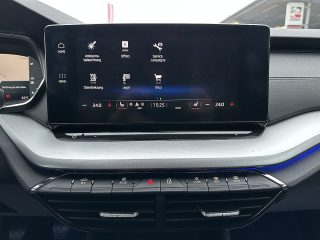 Skoda Octavia Combi 2,0 TDI Ambition/*150PS*/STHZ/RFK/ACC/SHZ/SHA/NAVI/AMBIENTE/VIRTUAL-C./1.BESITZ