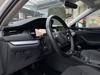 Skoda Octavia Combi 2,0 TDI Ambition/*150PS*/STHZ/RFK/ACC/SHZ/SHA/NAVI/AMBIENTE/VIRTUAL-C./1.BESITZ