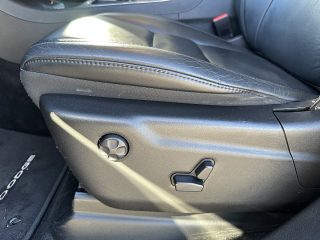 Dodge Durango 3,6 AWD LIMITED 7.SITZER/SHD/AHK/TWA/XENON/SWA/SHZ/NAVI/1.BESITZ