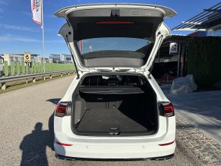VW Golf Variant 2,0 TDI R-Line DSG/ACC/SHA/SWA/RFK/AMBIENTE/V.COCKPIT/1.BESITZ/MwSt.