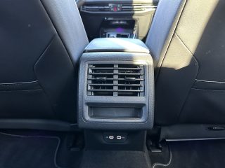 VW Golf Variant 2,0 TDI R-Line DSG/ACC/SHA/SWA/RFK/AMBIENTE/V.COCKPIT/1.BESITZ/MwSt.