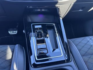 VW Golf Variant 2,0 TDI R-Line DSG/ACC/SHA/SWA/RFK/AMBIENTE/V.COCKPIT/1.BESITZ/MwSt.