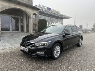 VW Passat Variant 2,0 SCR TDI DSG/SHA/MASSAGE/NAVI/APPLE-CARPLAY1.BESITZ/MATRIX-LED/ACC/SHZ