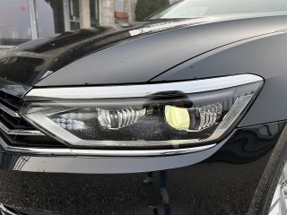 VW Passat Variant 2,0 SCR TDI DSG/SHA/MASSAGE/NAVI/APPLE-CARPLAY1.BESITZ/MATRIX-LED/ACC/SHZ