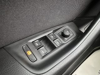 VW Passat Variant 2,0 SCR TDI DSG/SHA/MASSAGE/NAVI/APPLE-CARPLAY1.BESITZ/MATRIX-LED/ACC/SHZ