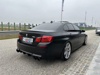 BMW M5 Competition LCI F10/AKRAPOVIC/B&O/SHD/KERAMIK/CARBON/HUD/*TRAUM-ZUSTAND*