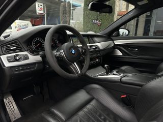 BMW M5 Competition LCI F10/AKRAPOVIC/B&O/SHD/KERAMIK/CARBON/HUD/*TRAUM-ZUSTAND*